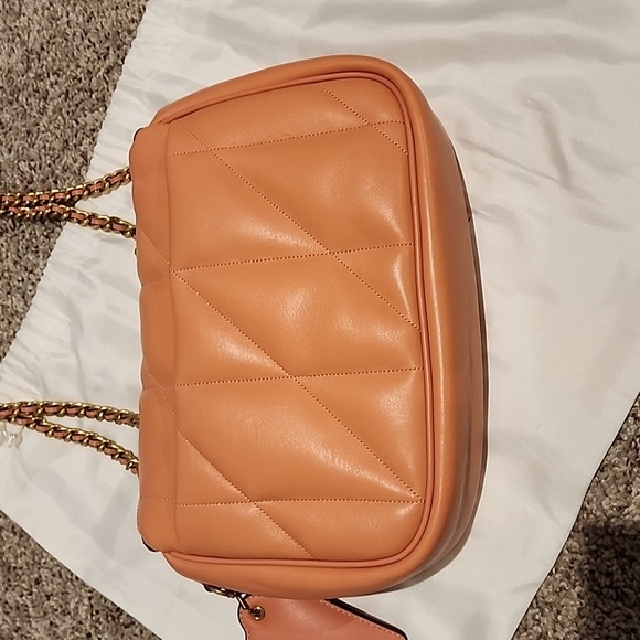 Coach Quilted Madison - Picture 10 of 11